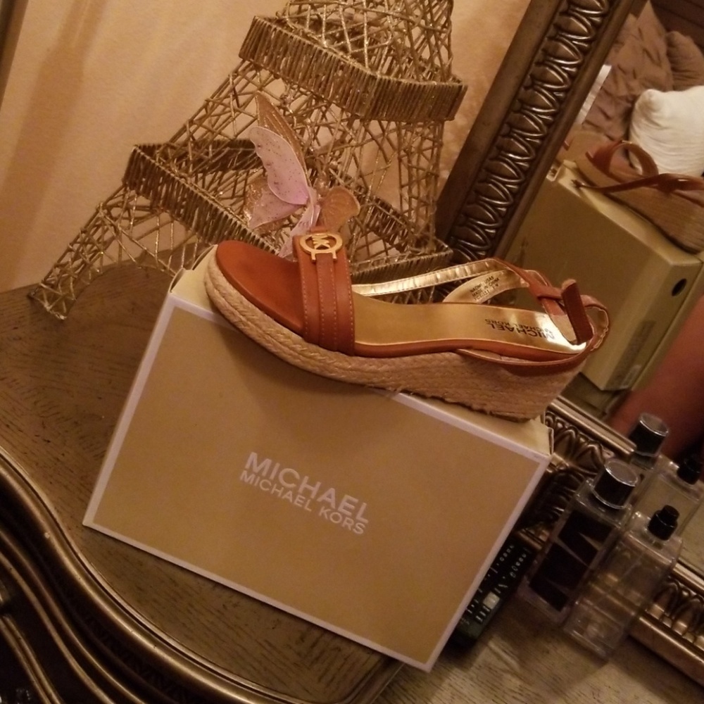 Heels mk